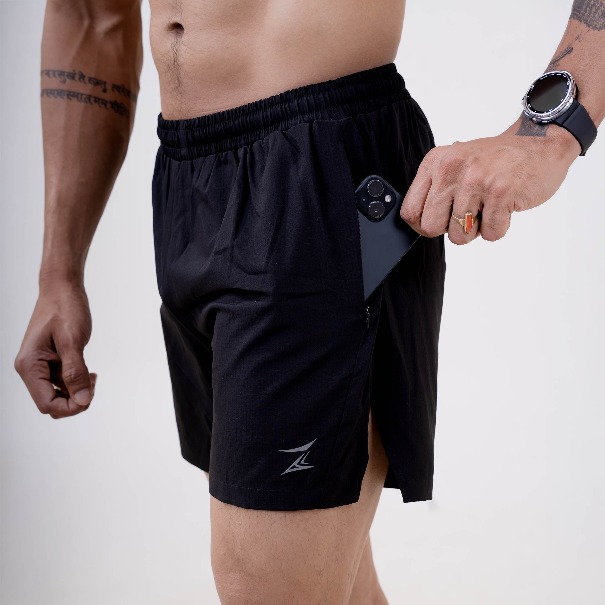ZYAVE Men's Onyx Running Shorts featuring a secure phone pocket, side split design and lightweight performance fabric.