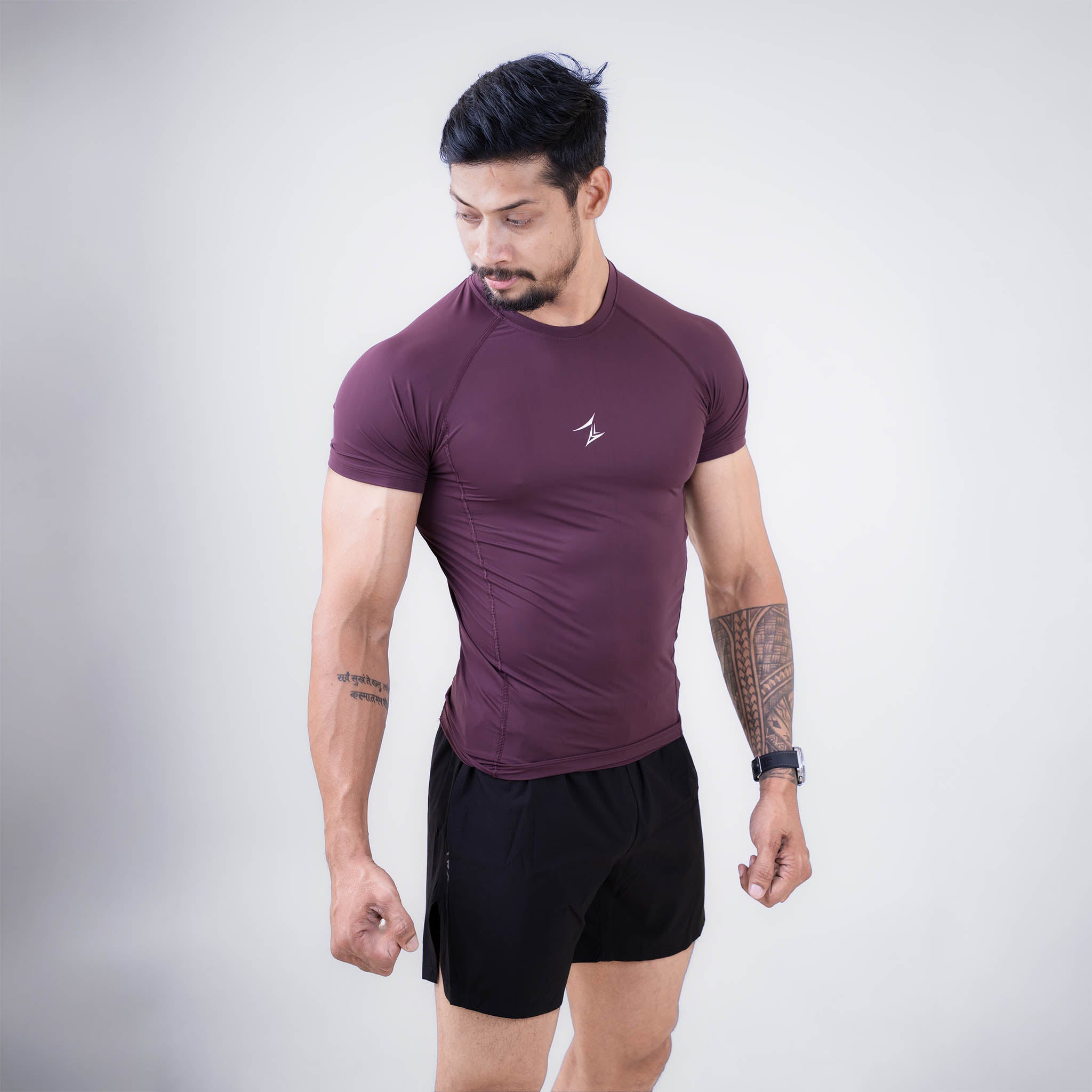 ZYAVE Men's Plum Compression T-Shirt - Front View