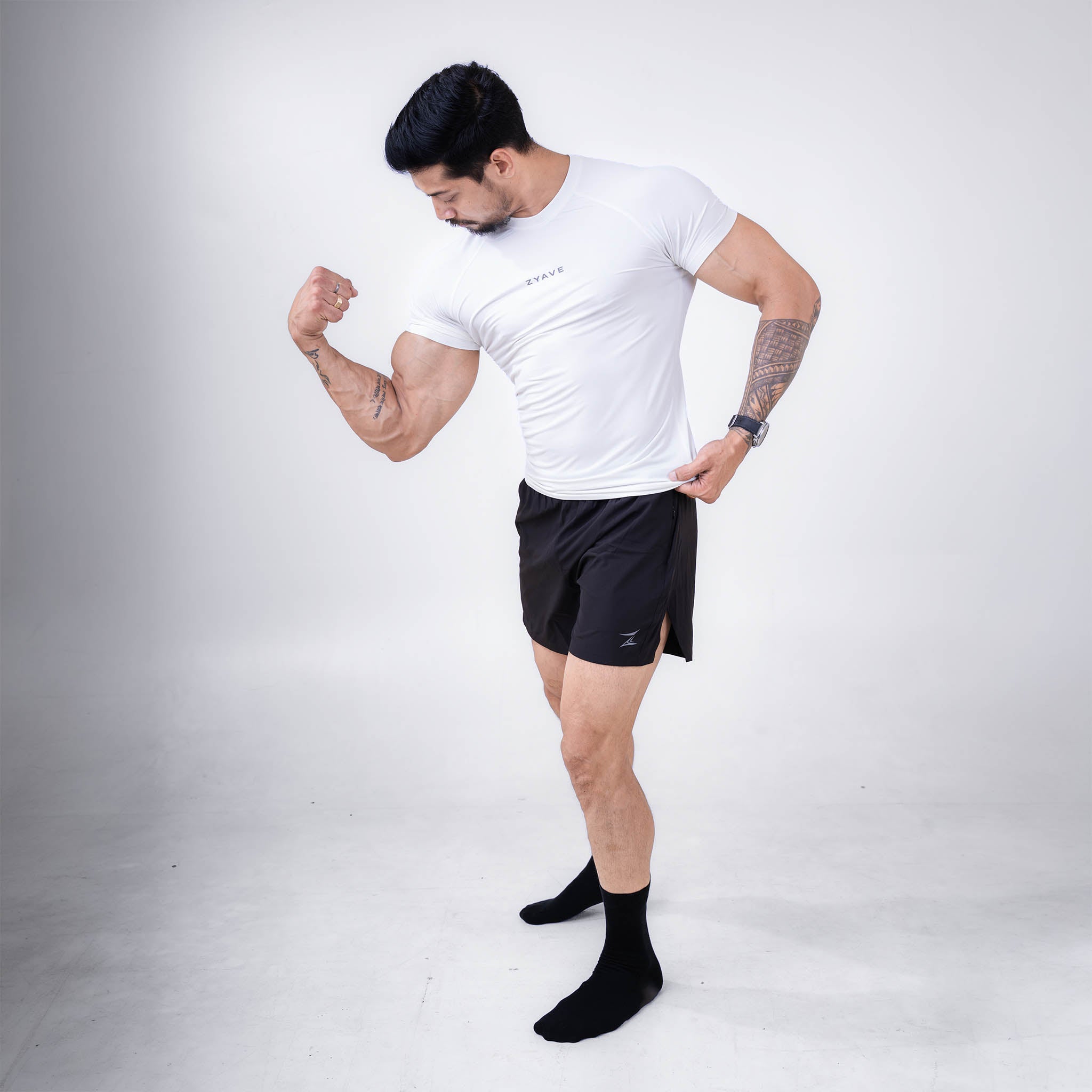 ZYAVE Men's White Compression T-Shirt - Bicep Flex Pose