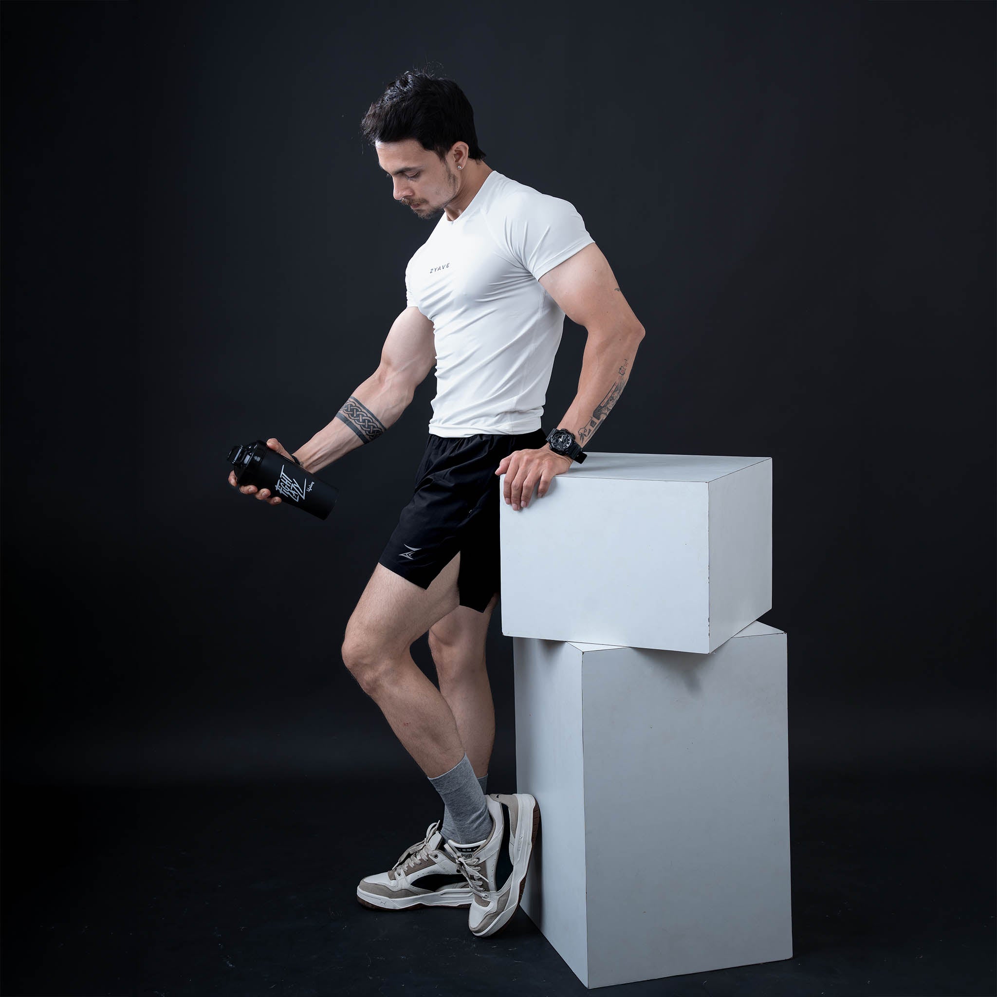 ZYAVE Men's White Compression T-Shirt - Side Pose